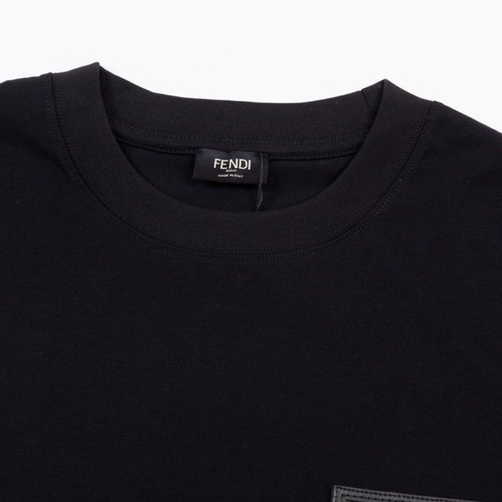 Vintage Embroidered Zipper Pocket T-shirt