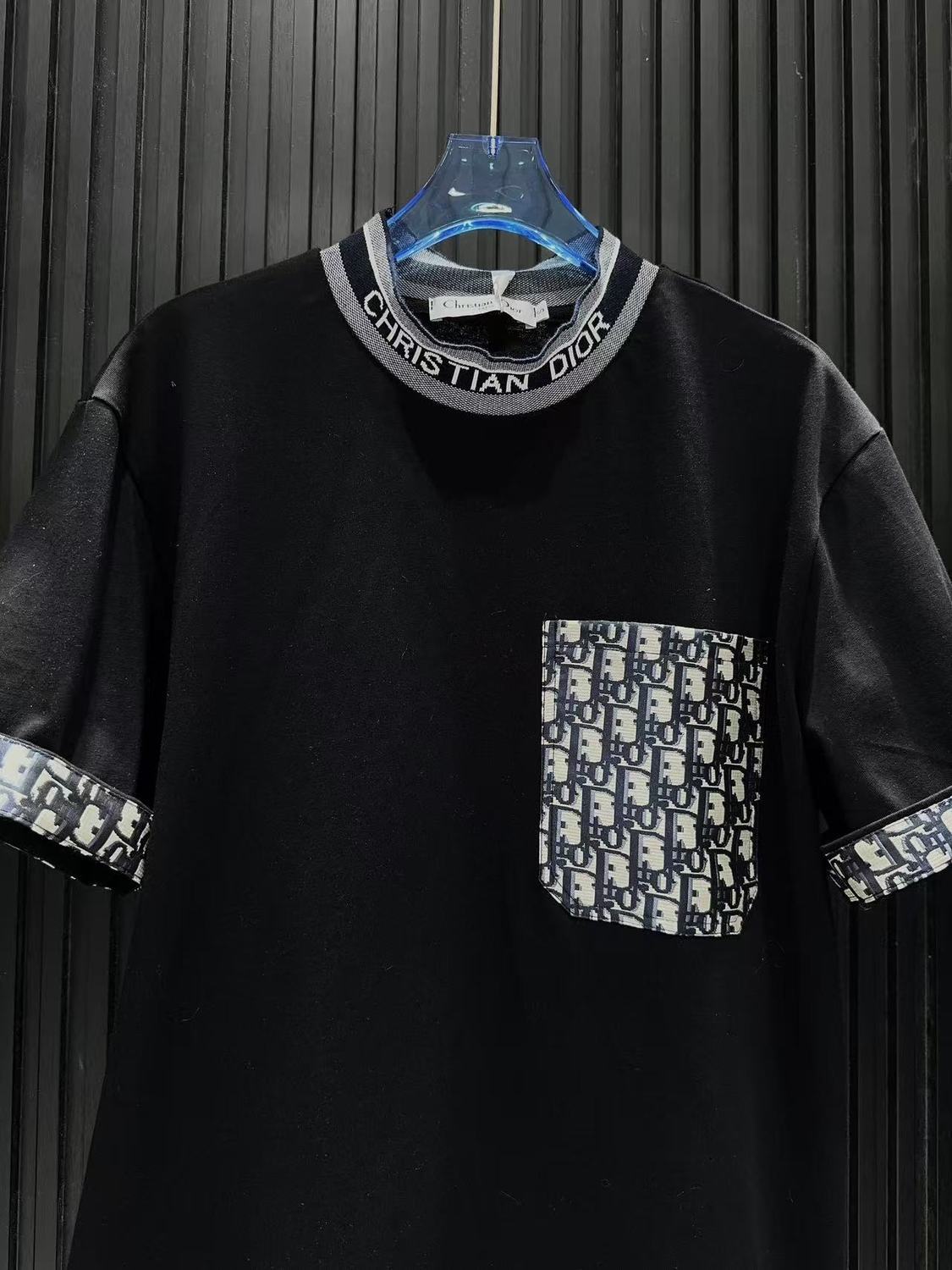 Women's Embossed Cuffs T-shirt