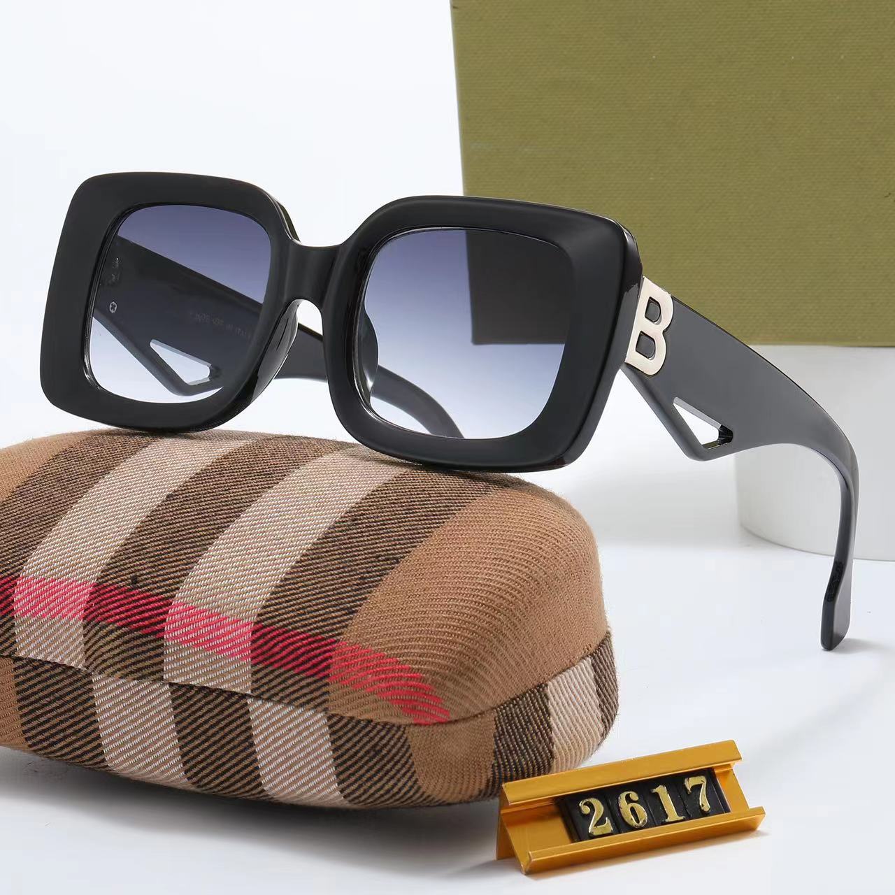 Vintage Stripe Unisex Sunglasses