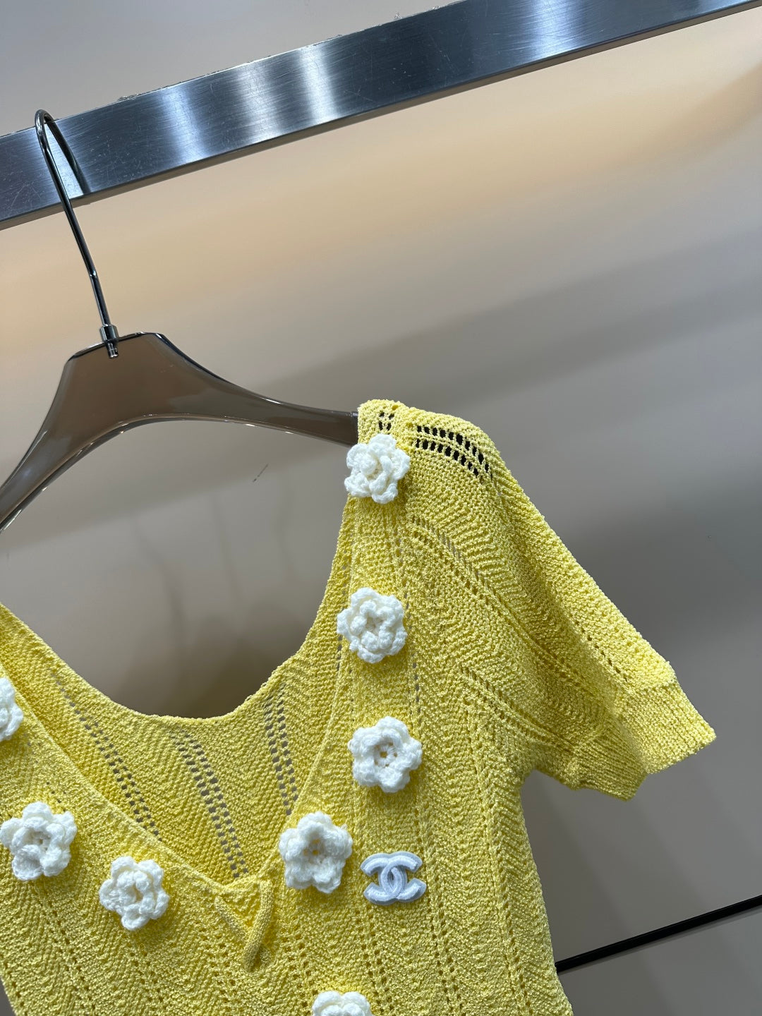 3D Flower Knitted Short Sleeve