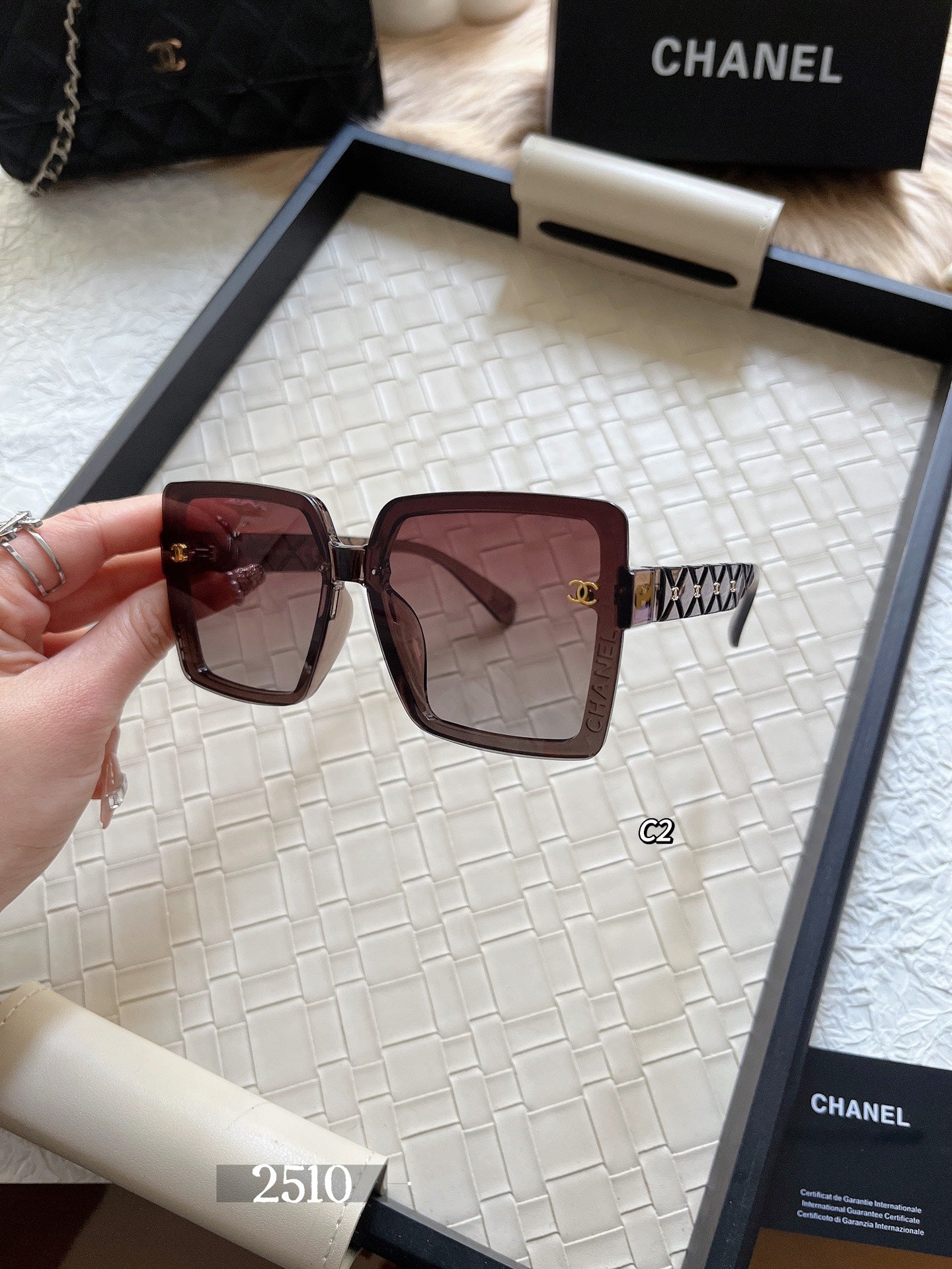 2025 New Fashion Sunglasses