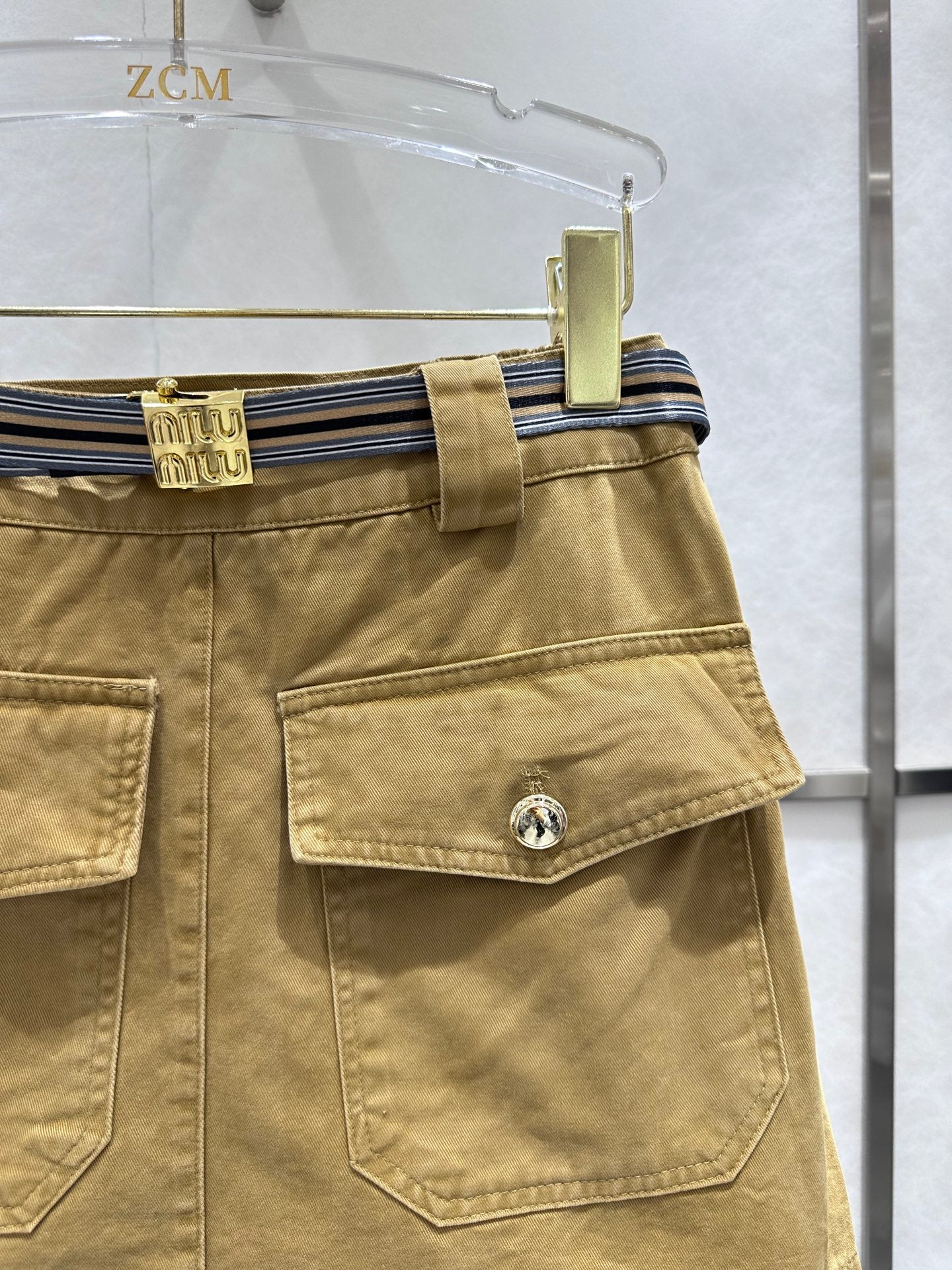 Vintage denim skirt (belt included)