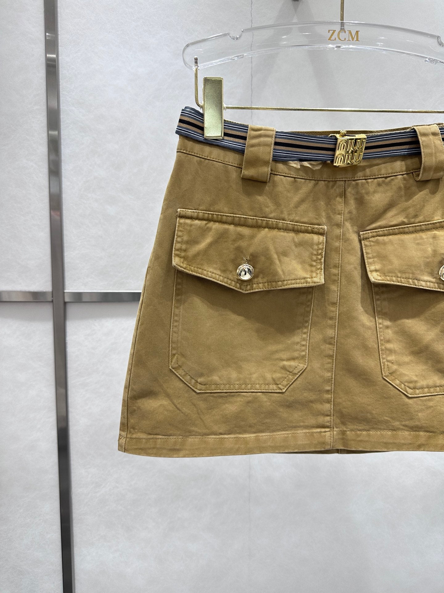 Vintage denim skirt (belt included)