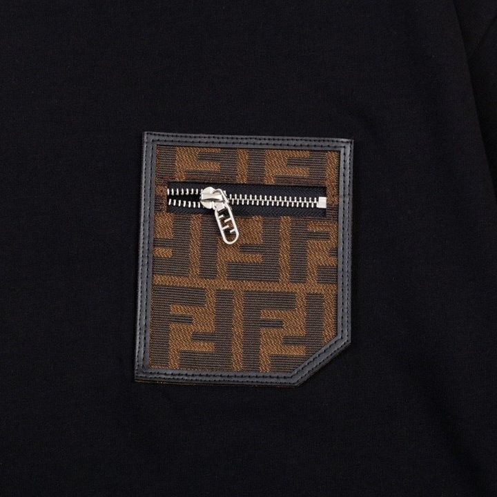 Vintage Embroidered Zipper Pocket T-shirt