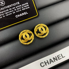 thread earrings