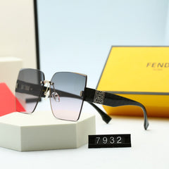 Stylish Women's Vintage Embossed Frame Sunglasses