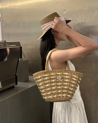 Vegetable basket straw bag