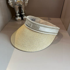 New embroidered letter straw hat
