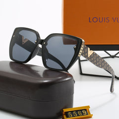 New V square frame sunglasses