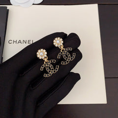 Daisy Black Diamond Earrings