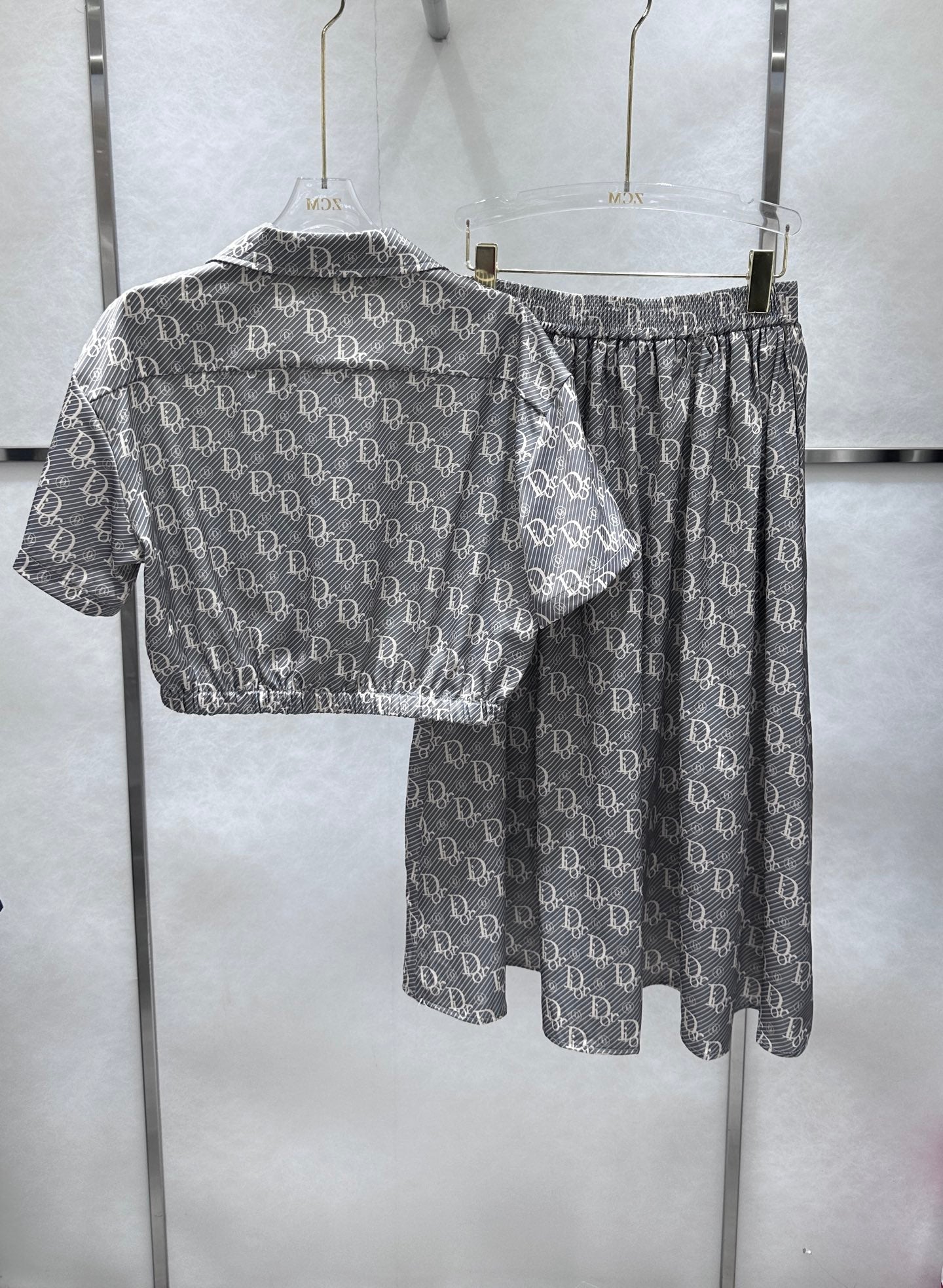 Vintage Elegant Embossed Top and Long Skirt Set