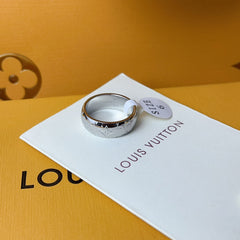 Plain titanium steel ring