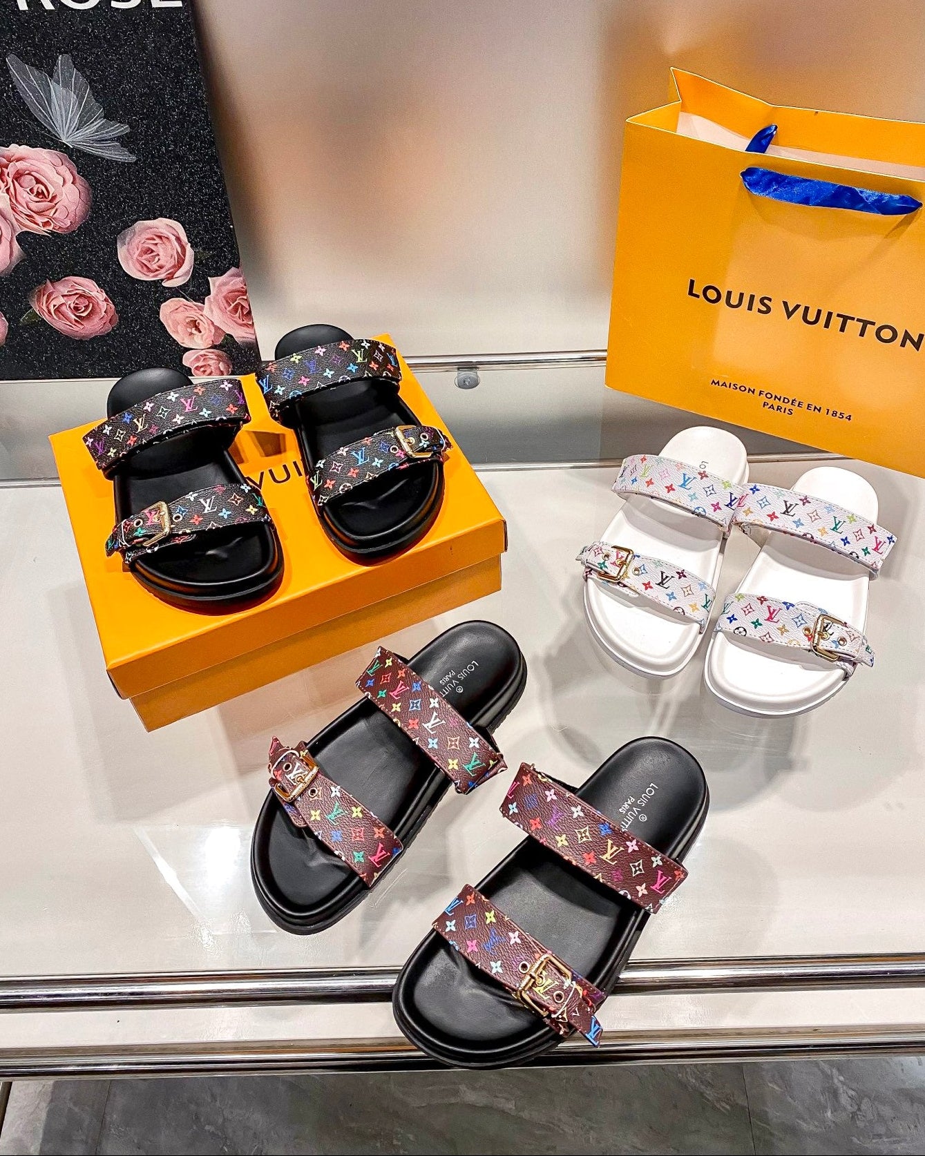 Women's casual sandal