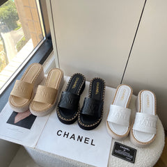 Chain knitted thick-soled slippers