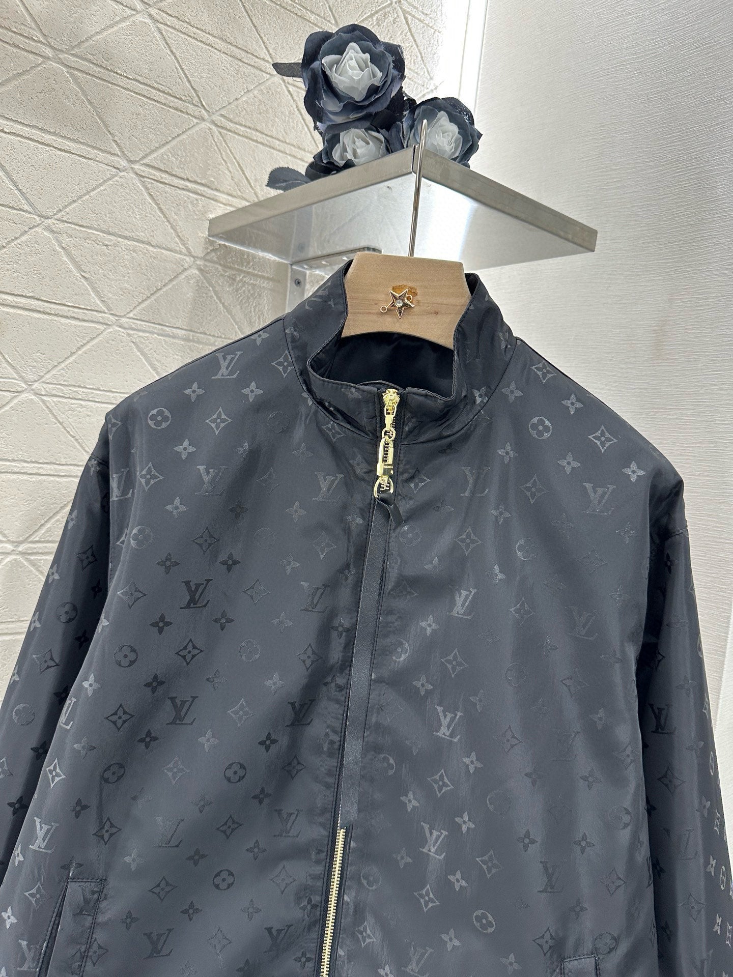 Vintage embossed Zip-Up Jacket