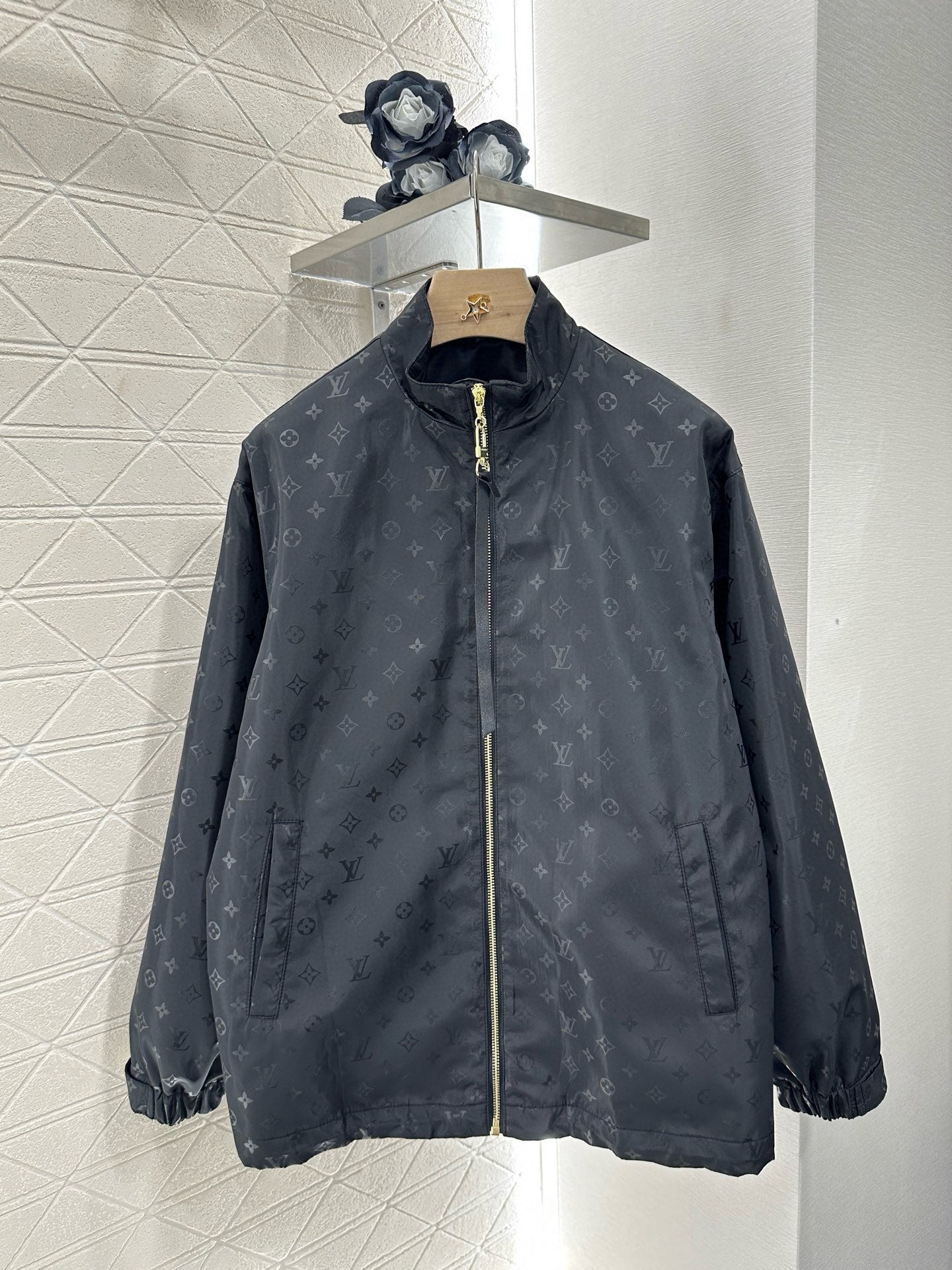 Vintage embossed Zip-Up Jacket