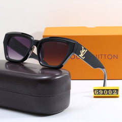 New square frame sunglasses