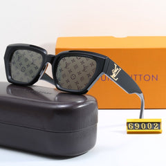 New square frame sunglasses